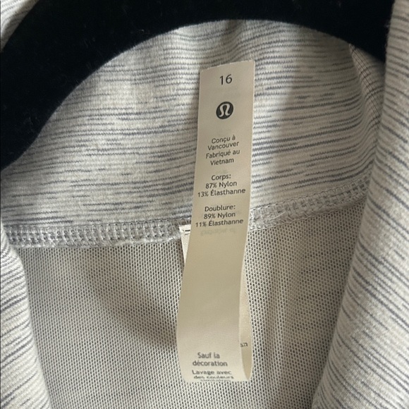 Lululemon Define jacket- white/ Light Gray Striped - Picture 2 of 8